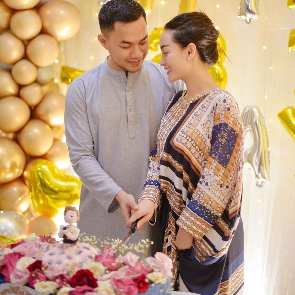 Potret Kemesraan Zaskia Gotik dengan Sirajuddin Mahmud di Tengah Isu Suami Digugat Model
