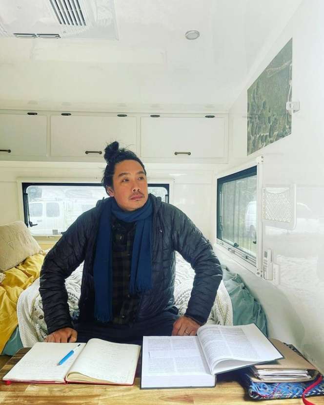 Sosok Suami Nadya Hutagalung, Desmond Koh Ternyata Bukan Orang Sembarangan