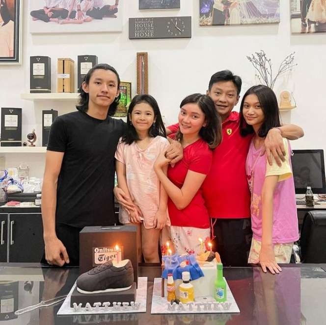 Ingat Seali Syah, yang Foto Mesra dengan Ariel NOAH? Suami Dipenjara Karena Kasus Ferdy Sambo, Nasibnya Kini Menyedihkan