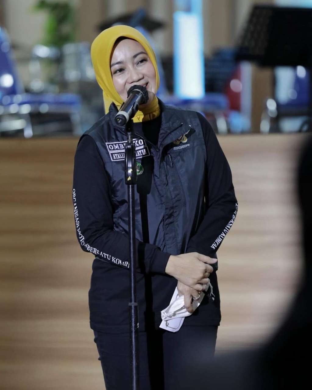 10 Adu Gaya Atalia Praratya VS Yane Ardian, Istri Kepala Daerah Cantik & Hits, Siapa yang Jadi Idola?