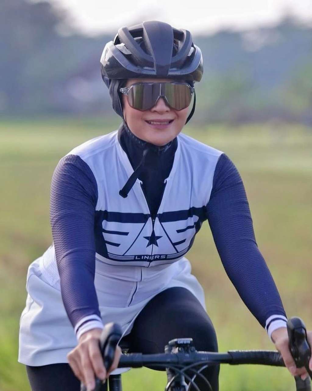 10 Adu Gaya Atalia Praratya VS Yane Ardian, Istri Kepala Daerah Cantik & Hits, Siapa yang Jadi Idola?