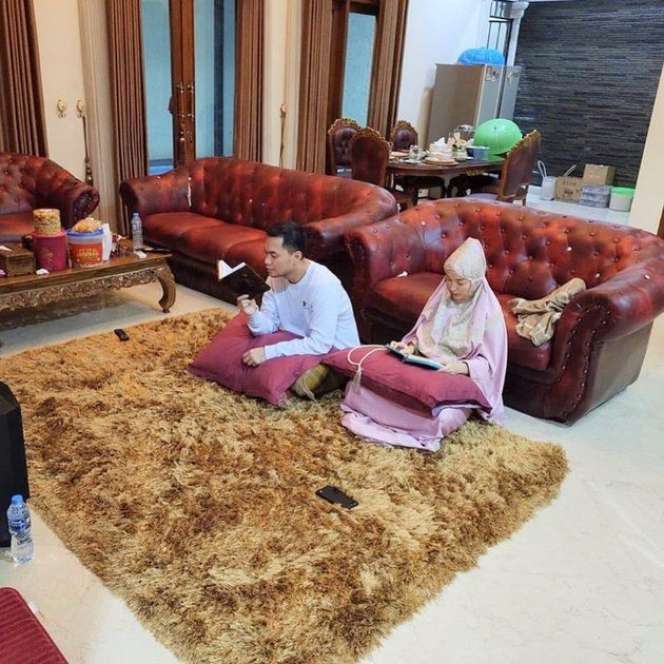 Potret Rumah Zaskia Gotik, Dulu Tidur Beralaskan Tikar Kini Punya Hunian Bak Istana!