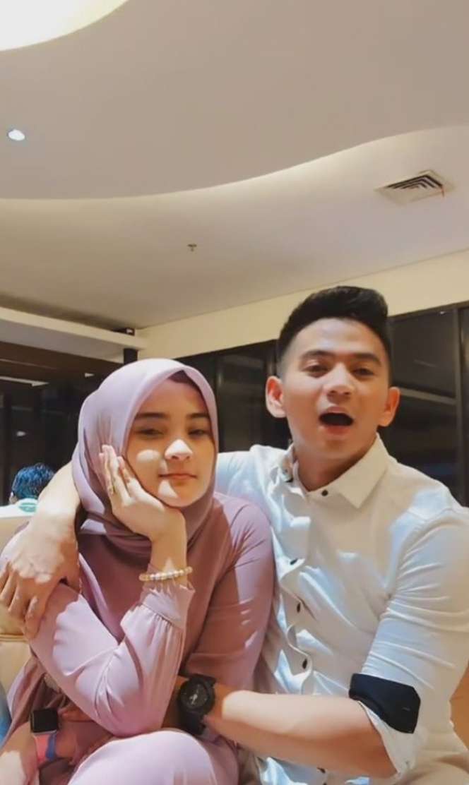 Potret Ridho DA Pamer Cium Syifa di Medsos, Malah Dapat Kritikan Netizen