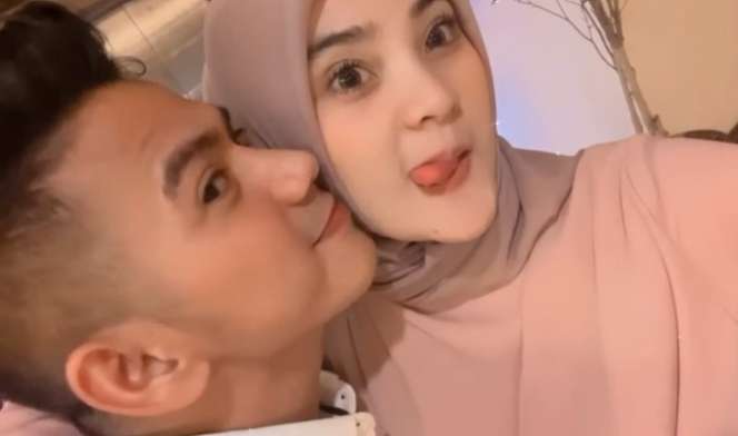 Potret Ridho DA Pamer Cium Syifa di Medsos, Malah Dapat Kritikan Netizen