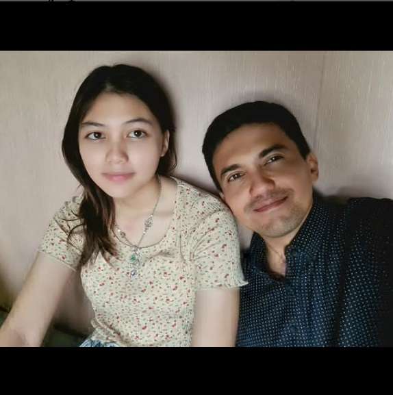 Kayak Seumuran, Ini Potret Sahrul Gunawan Bareng Sang Anak Raihana Zemma, Banyak yang Salah Sangka, Dikira Calon Istri!
