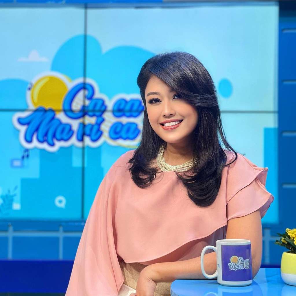 Ingat Oline Mendeng 'Susi si OB'? Kini Jadi Sosialita Hits, Penampilannya Bikin Melongo!