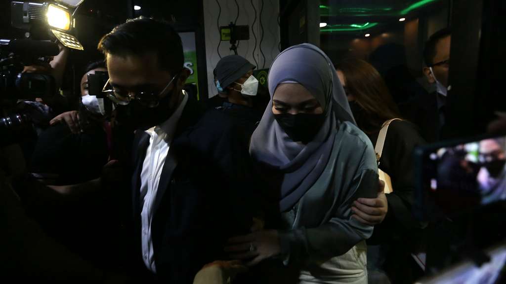 FOTO: Nathalie Holscher Mantap Bercerai dari Sule, Semoga Selesai dengan Baik