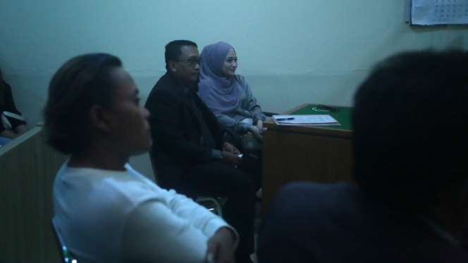 FOTO: Sule Datang ke Sidang Cerai, Tegaskan Masih Berkomunikasi dengan Nathalie Holscher