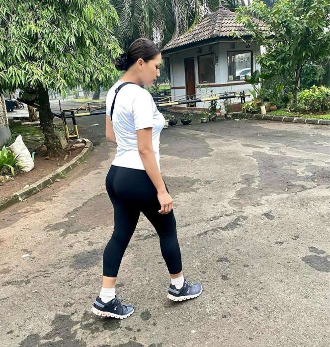 10 Potret Rumah Tata Janeeta Setelah Suami Dipecat Secara Tidak Hormat, Berubah Drastis?