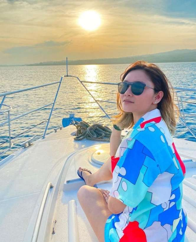 Potret Brigjen Hendra Kurniawan, Ternyata Istrinya Pernah Viral Usai Foto Mesra Bareng Ariel Noah!