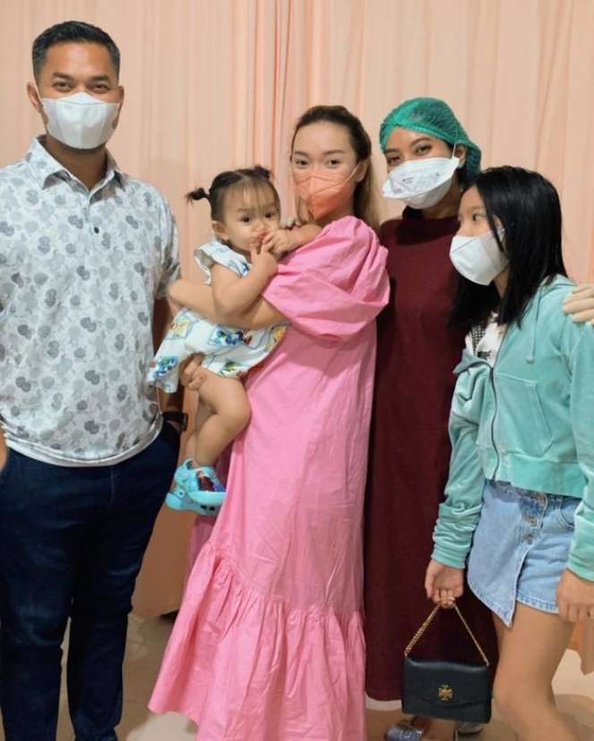 Ramai Isu Dituding Hamili Seorang Model, Sirajuddin Mahmud Tetap Temani Zaskia Gotik Kontrol Kandungan