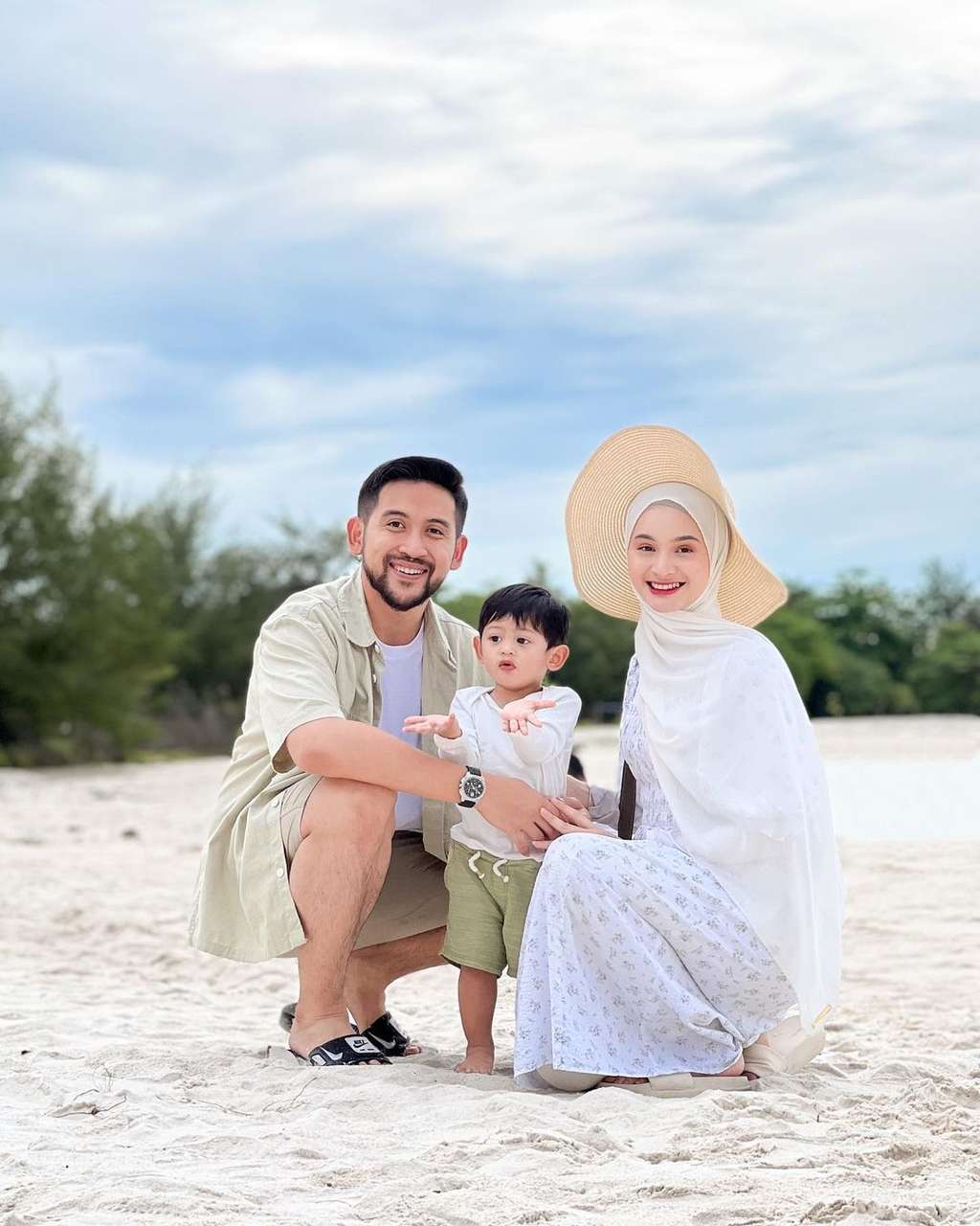 Pernah Viral Lantaran Menikah di Usia 16 Tahun, Potret Terbaru Sabrina Salsabila Bikin Melongo!