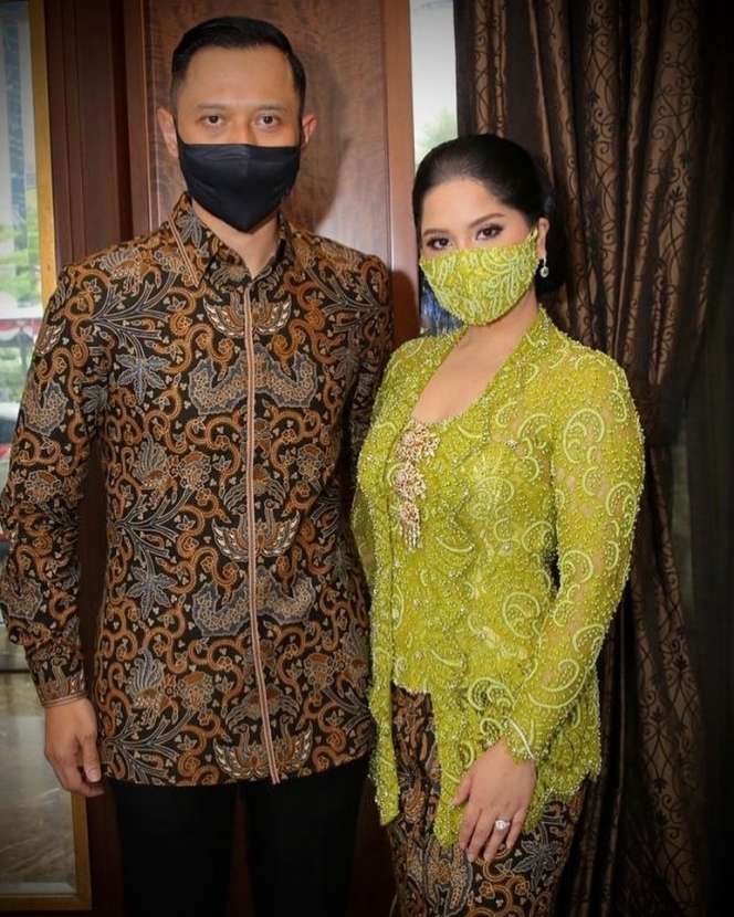 Potret 8 Istri Pejabat Hadiri Kondangan, Arumi Bachsin Bikin Pangling!