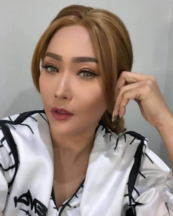 7 Potret Artis Lakukan Operasi Agar Langsing, Ivan Gunawan Hasilnya Mengejutkan, Berubah Drastis!