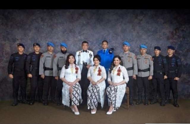 Terungkap! 7 Potret Kedekatan Brigadir J dan Irjen Ferdy Sambo, Terkuak Misteri Tewasnya Sang Ajudan
