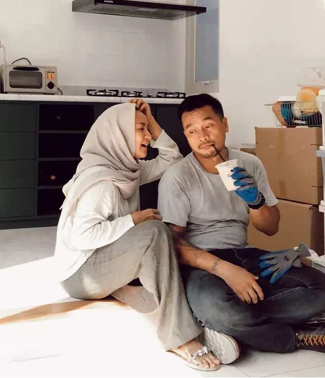 Potret Rumah Enno Lerian Mantan Artis Cilik yang Jatuh Bangun Kejar Impian, Kini Punya Hunian Super Keren!