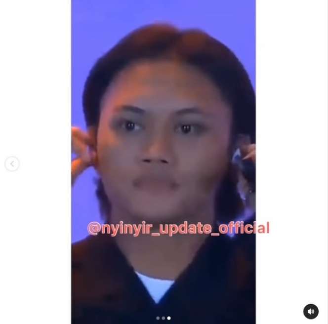 Sambil Menggendong Baby Adzam, Momem Nathalie Holscher Pertemukan dengan sang Kakak Rizky Febian
