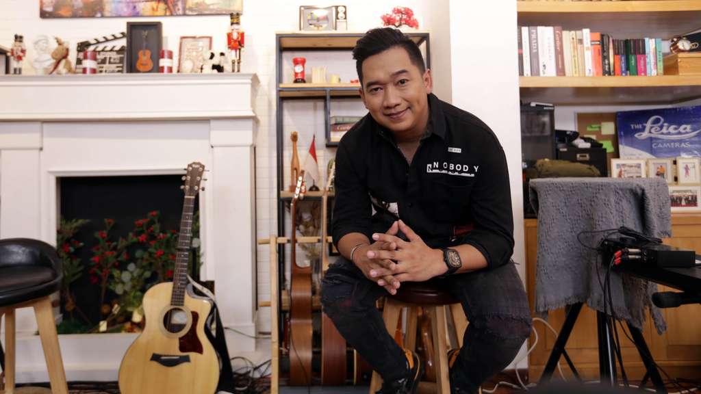 Lagu 'Menunggumu', Cerita Pengalaman Pahit Cinta Nicco Aditya