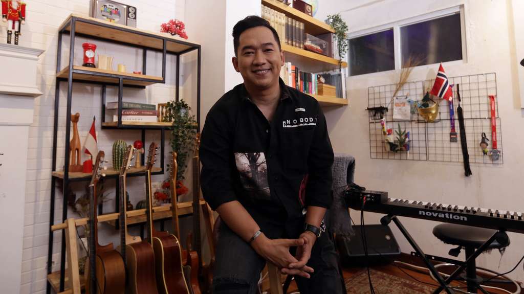 Lagu 'Menunggumu', Cerita Pengalaman Pahit Cinta Nicco Aditya
