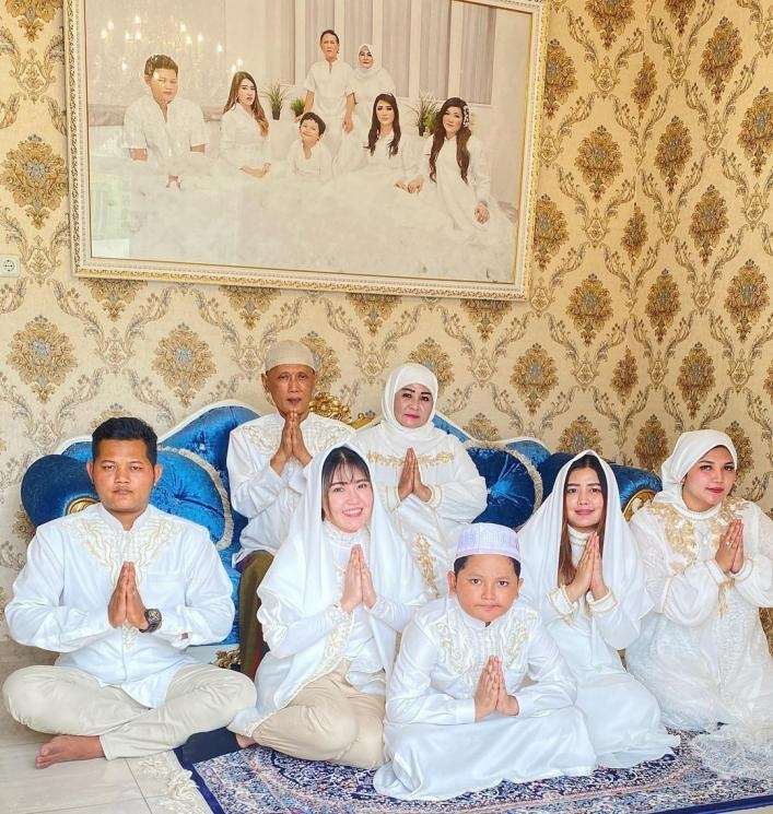 10 Adu Mewah Rumah Via Vallen VS Nella Kharisma, Kerap Dibandingkan, Ternyata Ini yang Lebih Tajir!