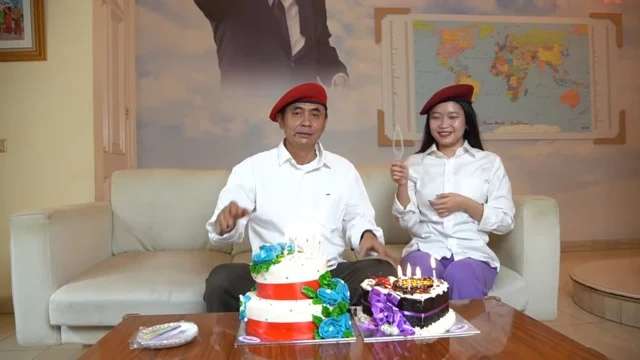 10 Potret `Keraton` Lord Rangga Sunda Empire yang Super Mewah, Ada Foto Sang Raja Besar Banget!