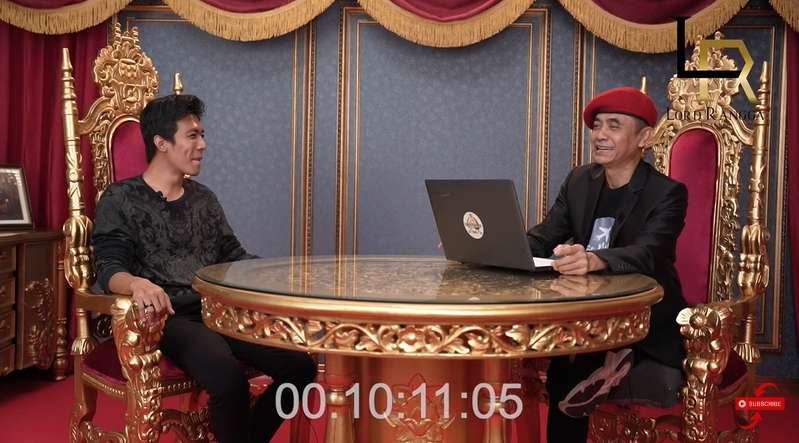 10 Potret `Keraton` Lord Rangga Sunda Empire yang Super Mewah, Ada Foto Sang Raja Besar Banget!