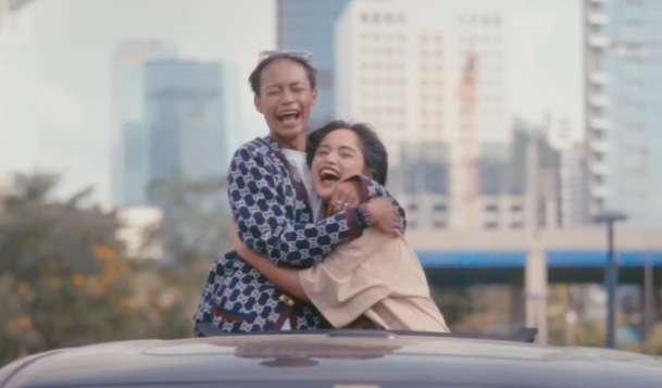 Potret Jeje dan Bonge Makin Tajir, Kini Jadi Model Video Klip