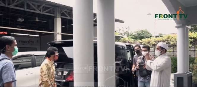 6 Potret Rumah Habib Rizieq Shihab, Bak Istana Raja-Raja Arab!