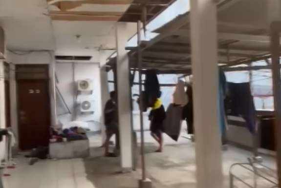 Penampakan Kosan The Raid yang Viral, Bikin Syok Lihat Isinya