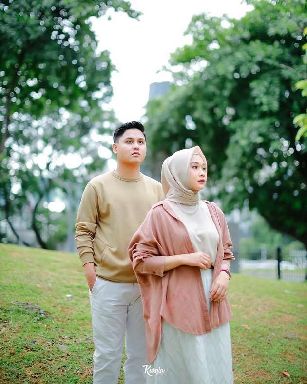 Potret Pernikahan Kakak Arumi Bachsin, Paras Sang Istri Curi Perhatian!