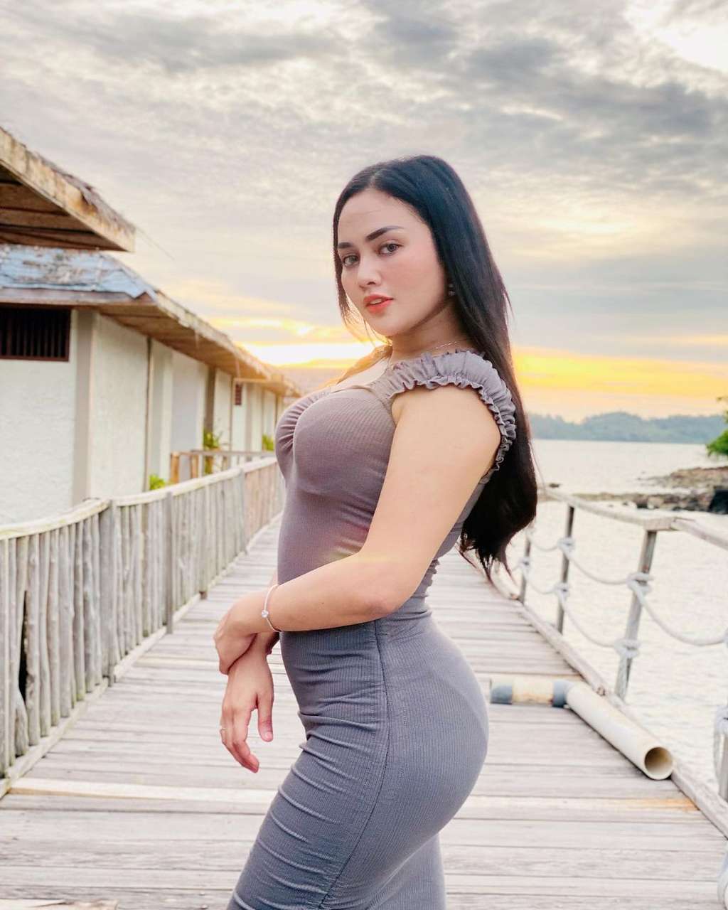Ingat Ratna Juwita Mantan Istri Maell Lee `Bukan Kaleng-Kaleng`? Begini Nasibnya Usai Eks Suami Lamar Sahabatnya Sendiri