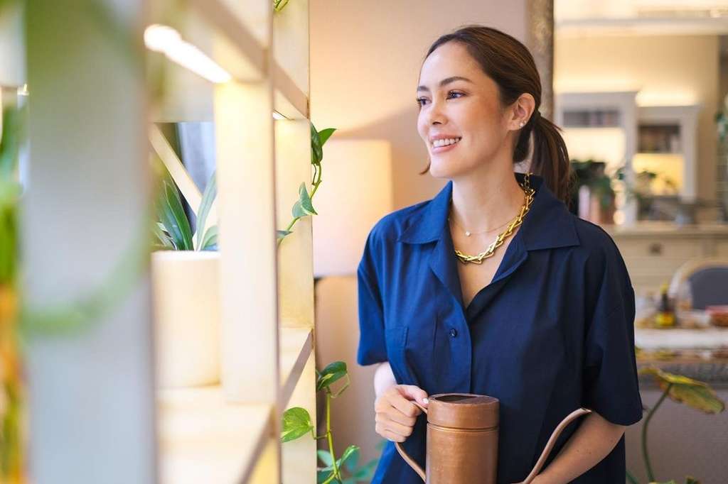 Ingat Cathy Sharon? Dulu Cantik dan Terkenal, Kini Nasibnya Berubah Drastis, Rela Jualan Sayur Demi Anak, Lihat 7 Potretnya Bikin Terenyuh