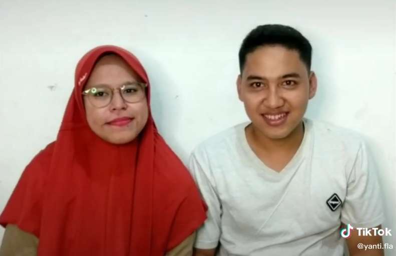Ingat Guru yang Nekat Nikahi Muridnya? Berondong Beda Usia 10 Tahun, Begini Nasibnya Sekarang