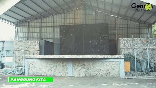 10 Adu Mewah Rumah Penyanyi Legendaris Iwan Fals VS Deddy Dores, Bak Bumi dan Langit, Yang Satu Punya Lapangan Konser!