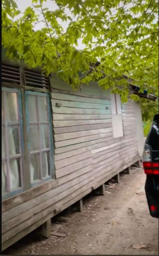 Potret Rumah-rumah Anti Sombong, dari Luar Bak Gubuk Reyot Ternyata Dalamnya Bikin Melongo!