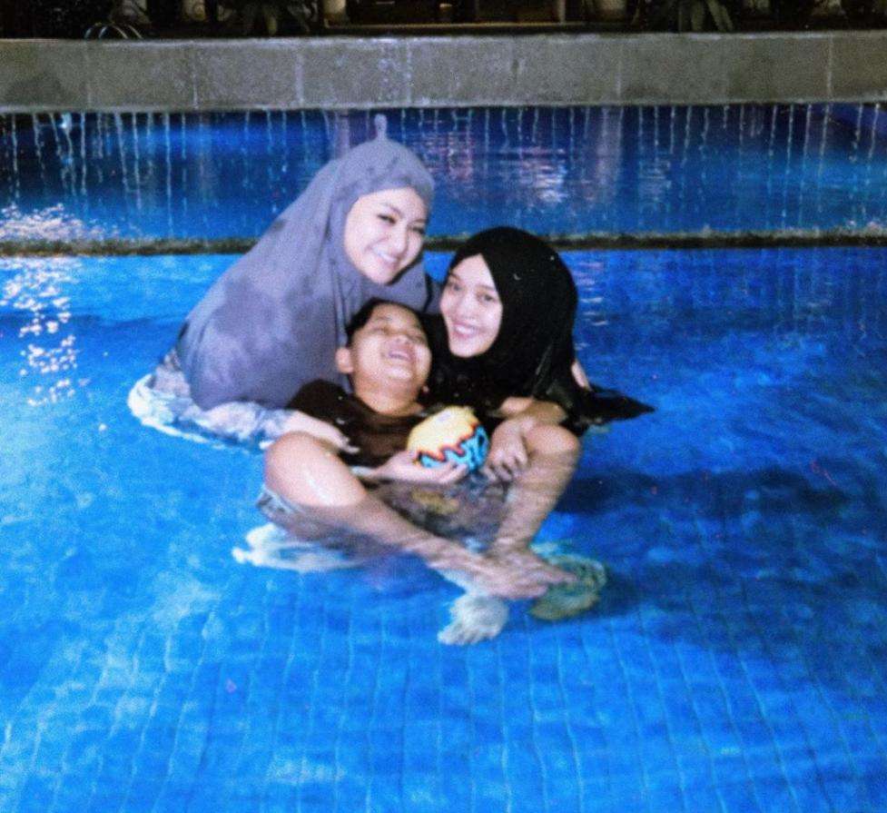 Sempat Dekat, Potret Nathalie Holscher Kapok Jadi Ibu Sambung Putri Delina