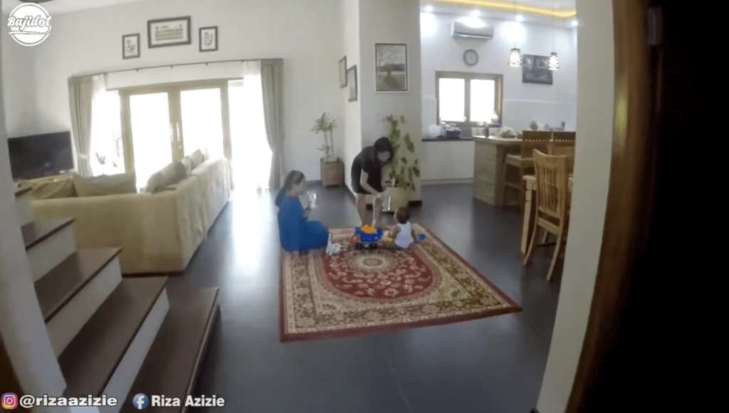 10 Adu Mewah Rumah Dian Bara VS Yanti Guixe di Kampung, Dua TKW Viral, Ini Lebih Tajir Punya Kandang Raksasa?