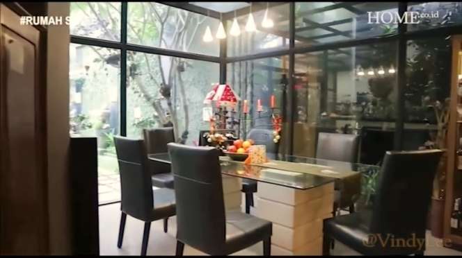 10 Potret Rumah Mewah Chef Cantik & Hot Vindy Lee, Ajarkan Makan Nasi Padang Pakai Garpu, `Biar Tetap Slay`