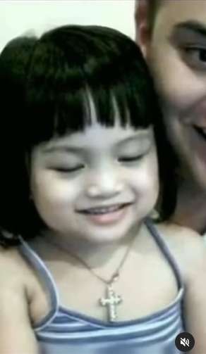 14 Potret Masa Kecil Jeje Slebew yang Ternyata Tajir, Cantik dan Bule Banget, Mirip Noni Belanda!