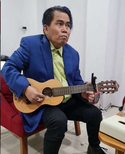 Nikahi Komedian Beda Usia 28 Tahun, Wanita Ini Dihujat Hanya Ingin Harta, Siapa Dia?