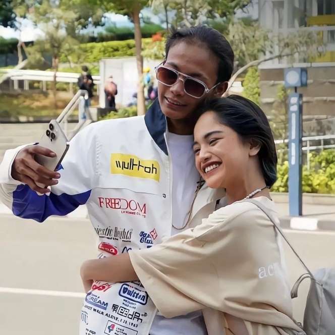 12 Potret Transformasi Bonge `Citayam` usai Make Over, Jadi Ganteng & Pangling dengan Rambut Baru!