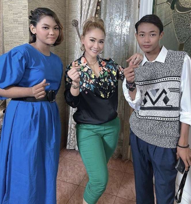 12 Potret Transformasi Bonge `Citayam` usai Make Over, Jadi Ganteng & Pangling dengan Rambut Baru!