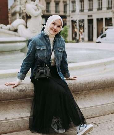 Potret Dokter Cantik Hafiza Fikri, Ibu 3 Anak dengan Segudang Aktivitas Padat