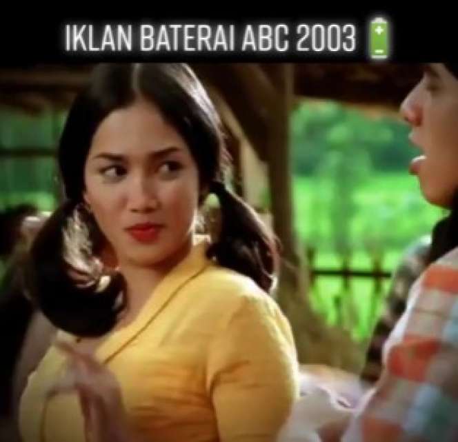 Gadis di Iklan Baterai Ini Sekarang Jadi Seleb Hot Mom yang Tajir Melintir, Bisa Tebak?