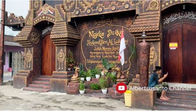 10 Potret Mewahnya Rumah Gus Samsudin, Dukun Sakti yang Viral, Ilmunya `Dikuliti` Pesulap Merah!