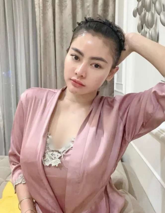 Masih Ingat Artis Seksi Vitalia Sesha? Model Dewasa yang Diisukan Jadi Simpanan Koruptor, Nasibnya Berakhir Tragis