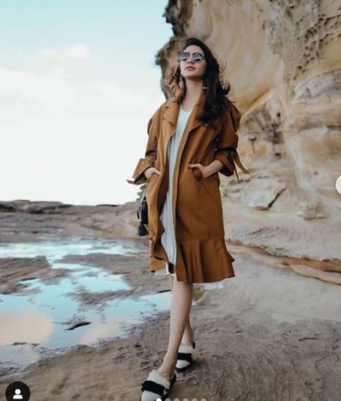 `Si Ratu FTV` Ini Dulu Pernah Jadi SPG Saat Kuliah, Kini Hidupnya Berubah Drastis!