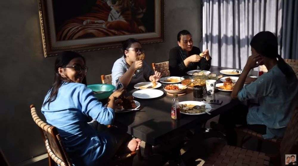 10 Potret Rumah Paula Verhoeven Sebelum Menikah, Bak Bumi & Langit Dibanding Huniannya Kini!