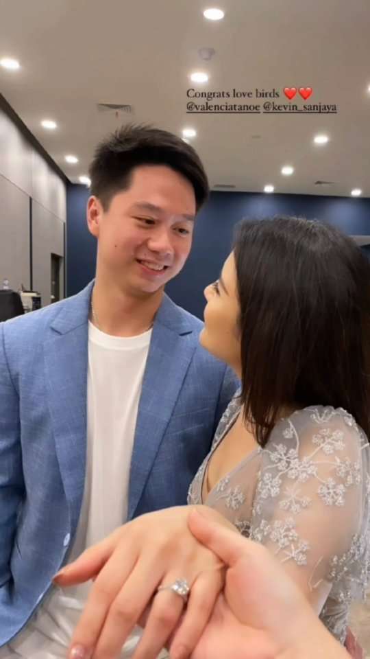 Potret Kevin Sanjaya Lamar Valencia Tanoesoedibjo di Stadion JIS