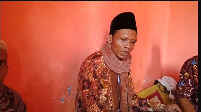 Masih Ingat Sumanto, Si Pemakan Mayat Manusia? 20 Tahun Berlalu, Kini Kembali Berulah, Burung Pengurus Panti Jadi Korban!